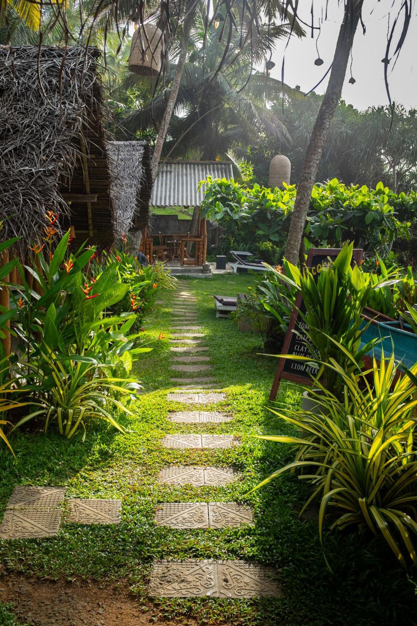 Hotel Sea View Clay House Dikwella Exterior foto